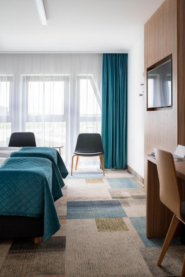 Hotel Termalny อูเนียยูฟ ภายนอก รูปภาพ