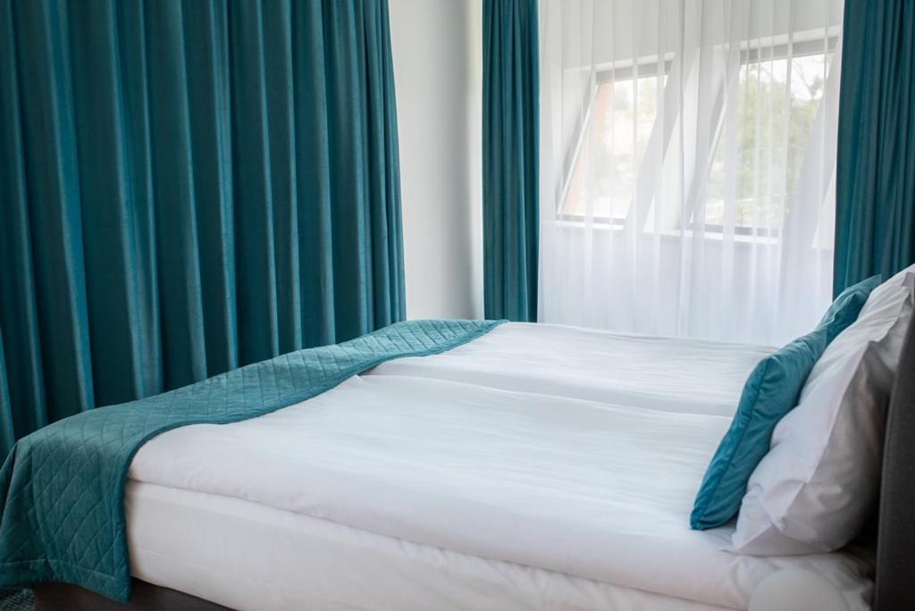 Hotel Termalny อูเนียยูฟ ภายนอก รูปภาพ